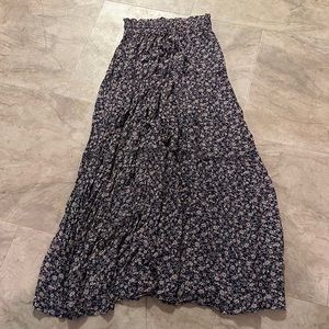 Vici Floral Maxi Skirt Size Small